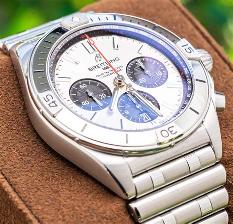 do breitling watches keep their value|why is Breitling so expensive.